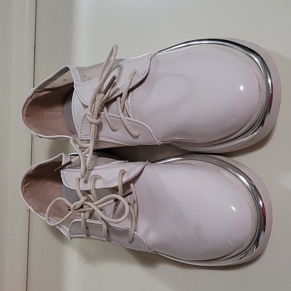 Oxford style shoes - Picture 2 of 7